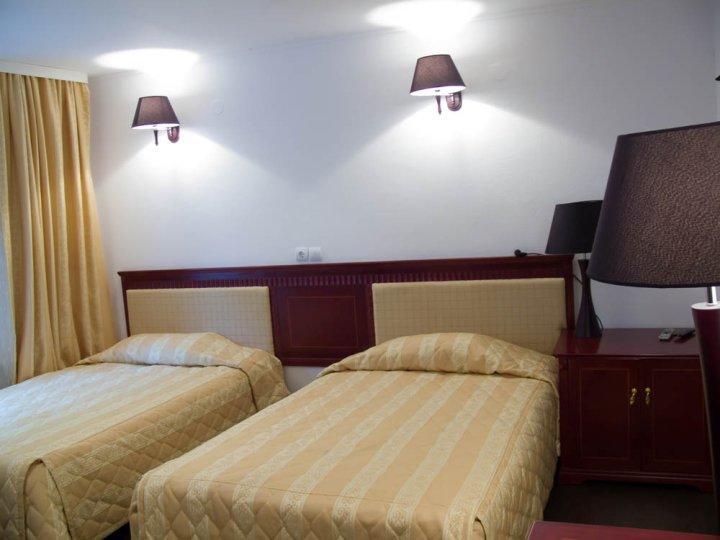 Casa Octavian Hotel Сучевица Екстериор снимка